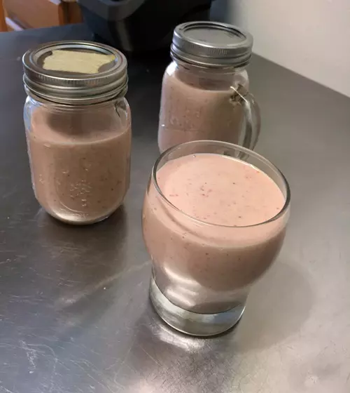 snack - smoothie batch prep 1.JPG