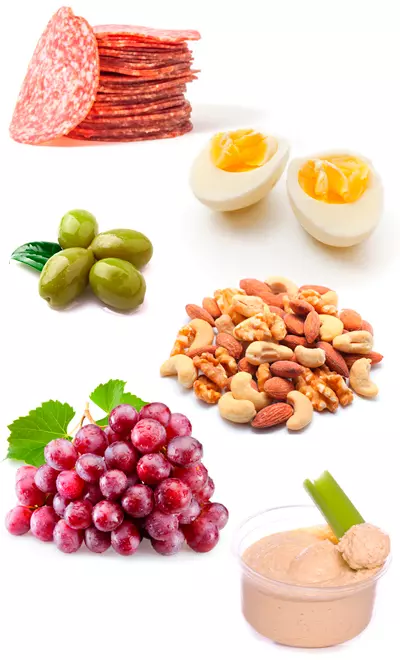 7-Essential-Summer-Travel-Tips_food.jpg