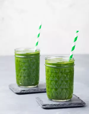 greensmoothie.jpg
