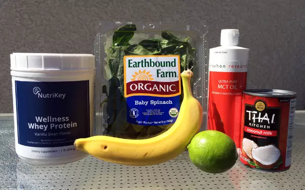 3SpringSmoothies_2ingredients.jpg