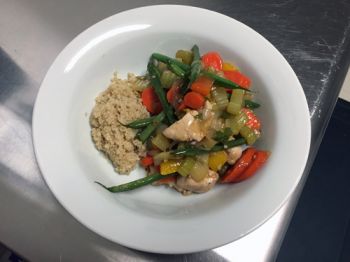 dinner - chicken and veggie stir fry.JPG